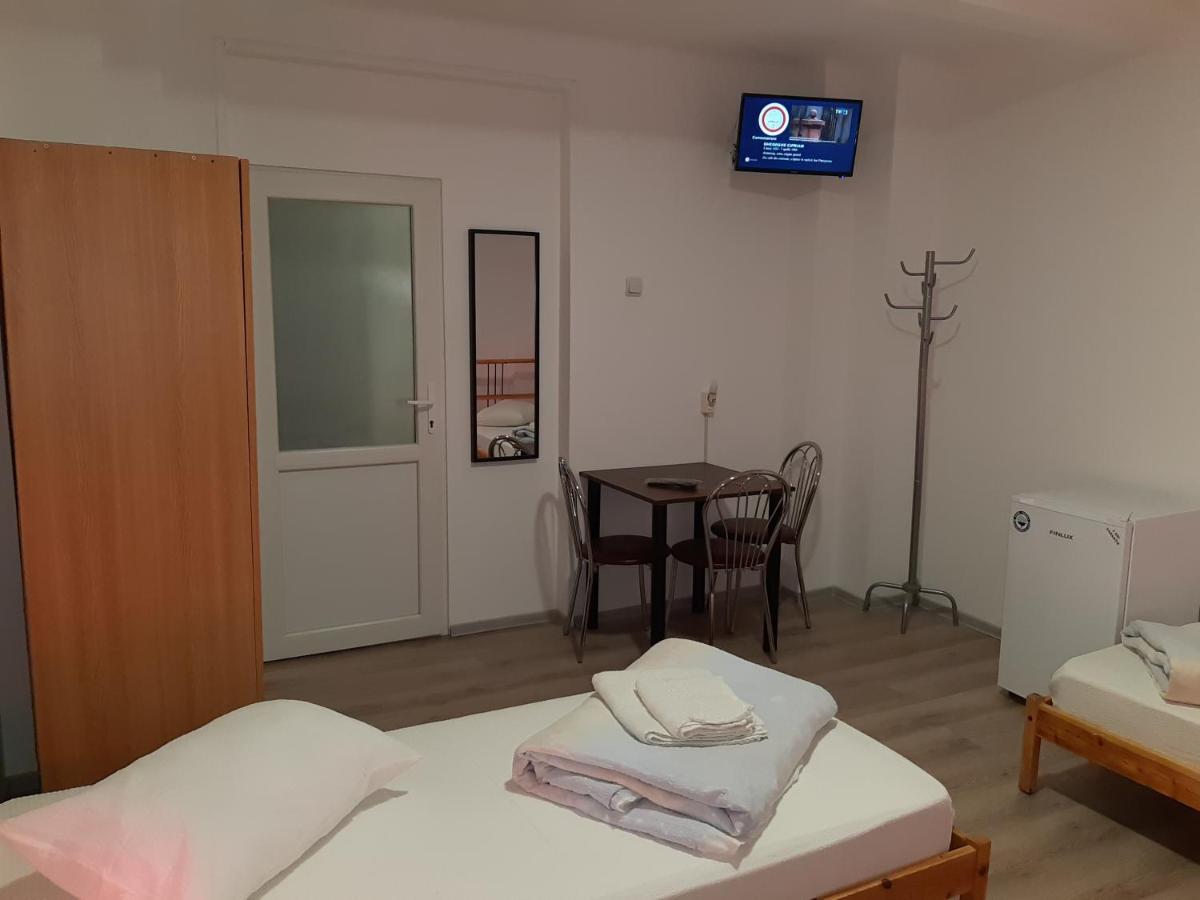 Carol 51 Hostel Bükreş Dış mekan fotoğraf