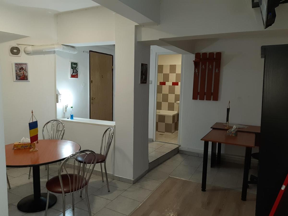 Carol 51 Hostel Bükreş Dış mekan fotoğraf