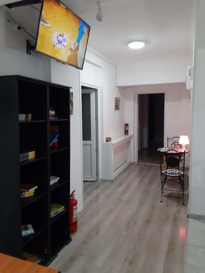 Carol 51 Hostel Bükreş Dış mekan fotoğraf